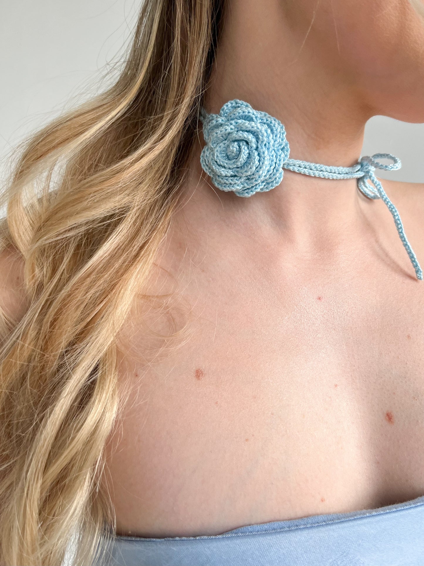 Chocker Rose